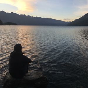 Meet your Posher, Casey